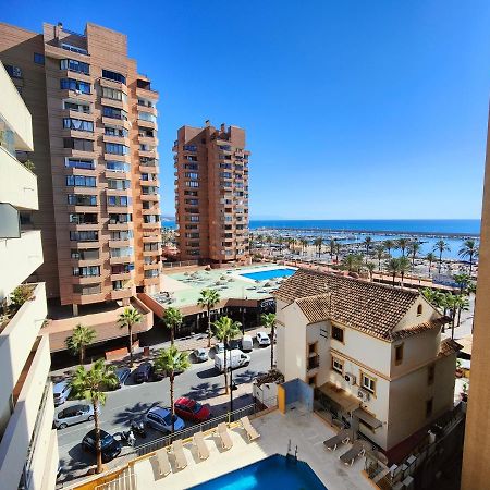 Gran Apartamento Cerca De La Playa Con Piscina En El Centro フエンヒロラ エクステリア 写真