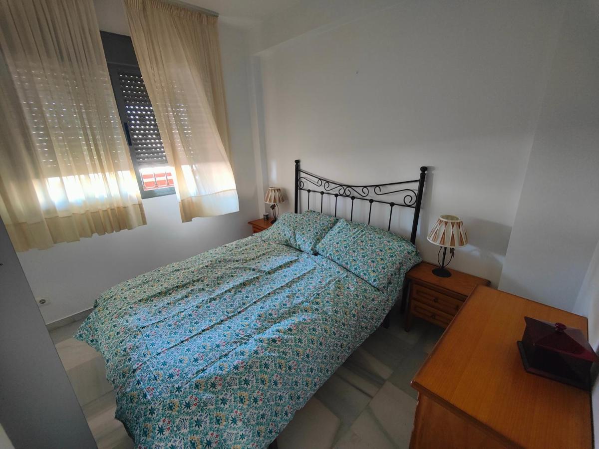 Gran Apartamento Cerca De La Playa Con Piscina En El Centro フエンヒロラ エクステリア 写真